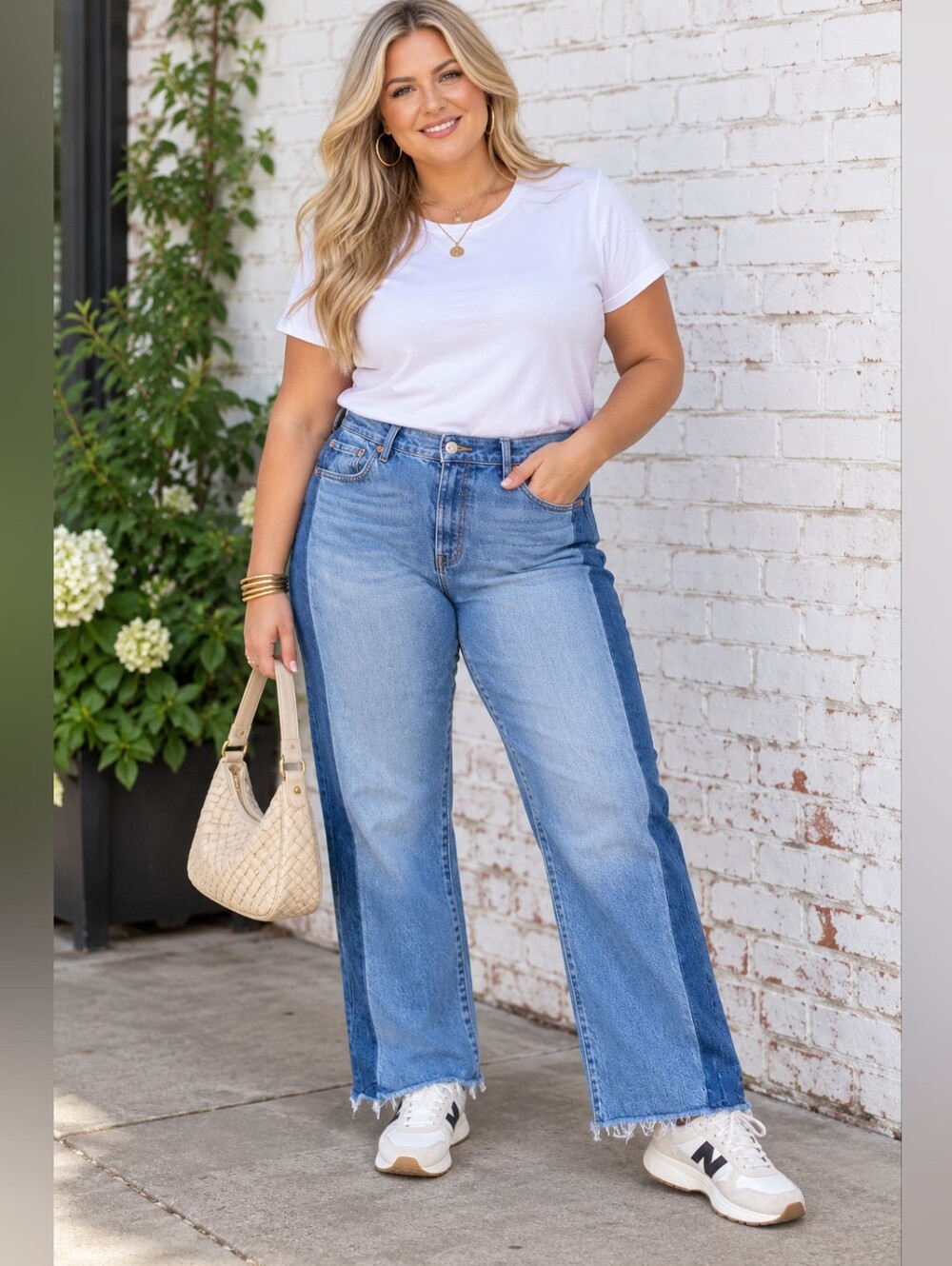 Levi's Women's 501 Curve Size 32: High-Rise Two-Tone Straight Leg Denim Jeans